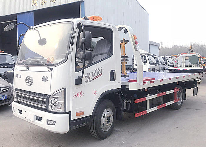 解放虎VN藍(lán)牌清障車(chē)報(bào)價(jià)，用戶(hù)已發(fā)車(chē)！